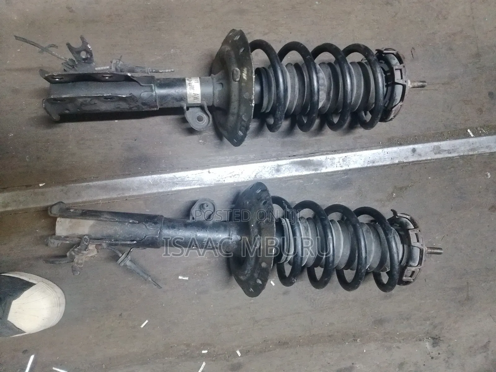 Front Honda Fit 2012 Shocks.
