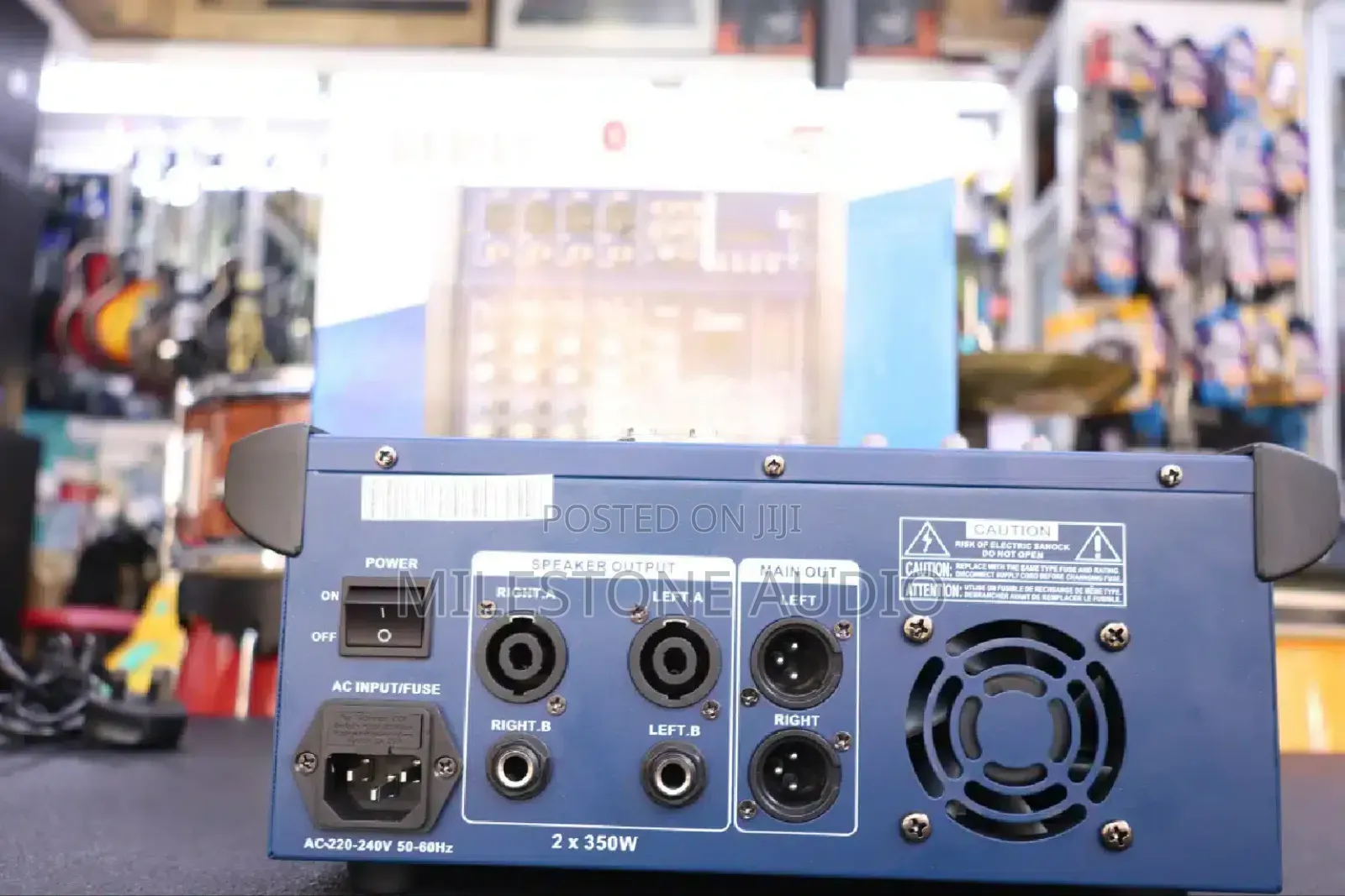 Max 4ch Powered Mixer