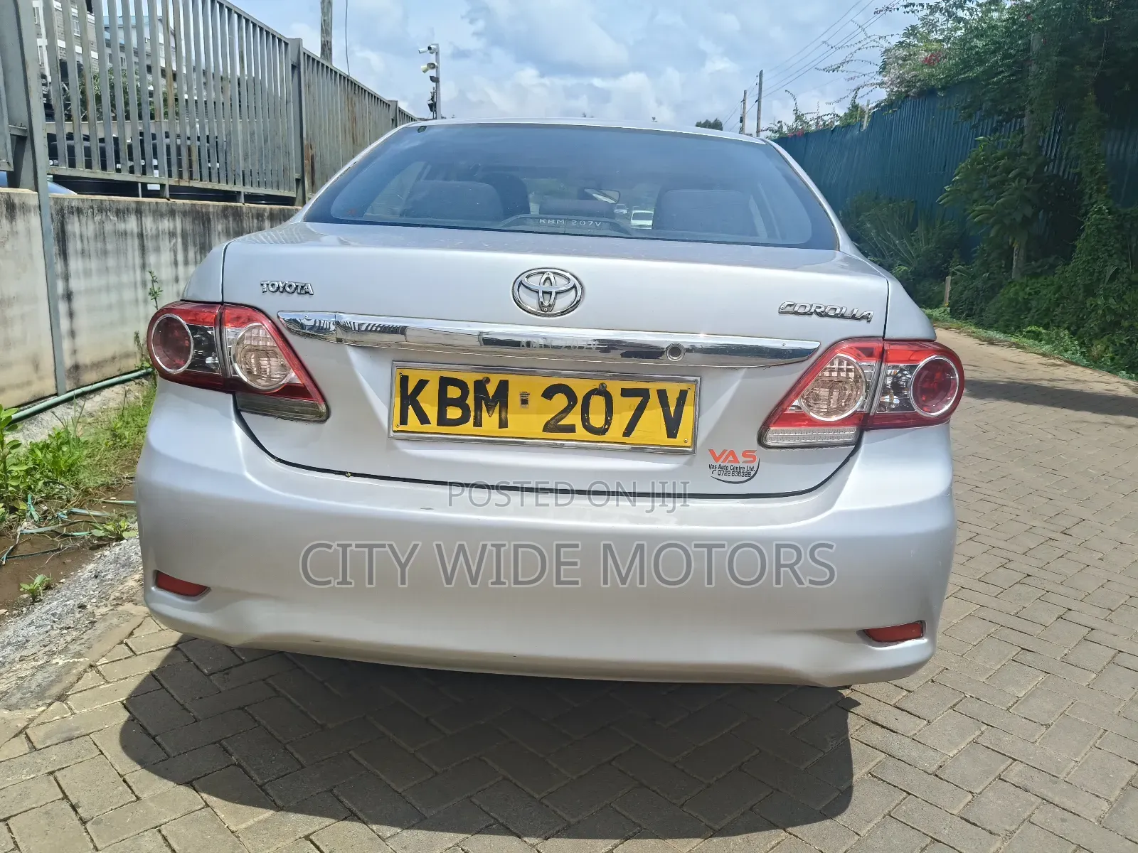 Toyota Corolla 2010 Silver