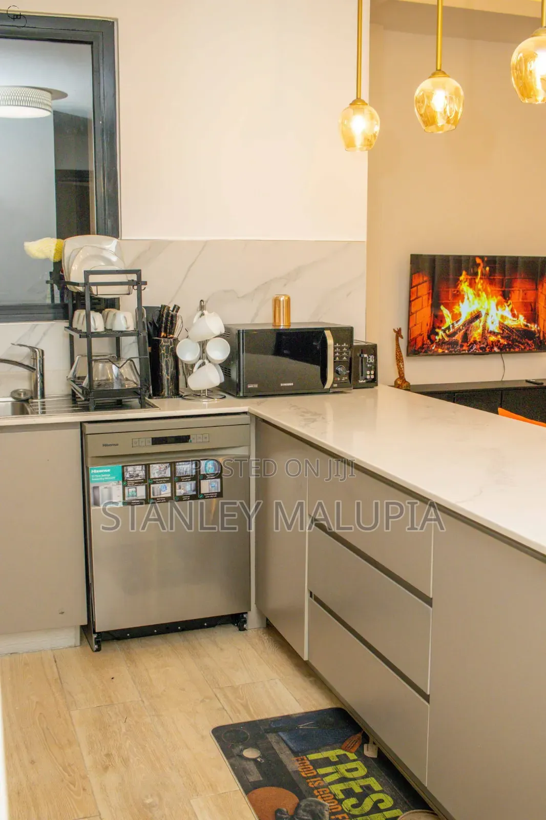 1 Bedroom Furnished to Let in Two Rivers
