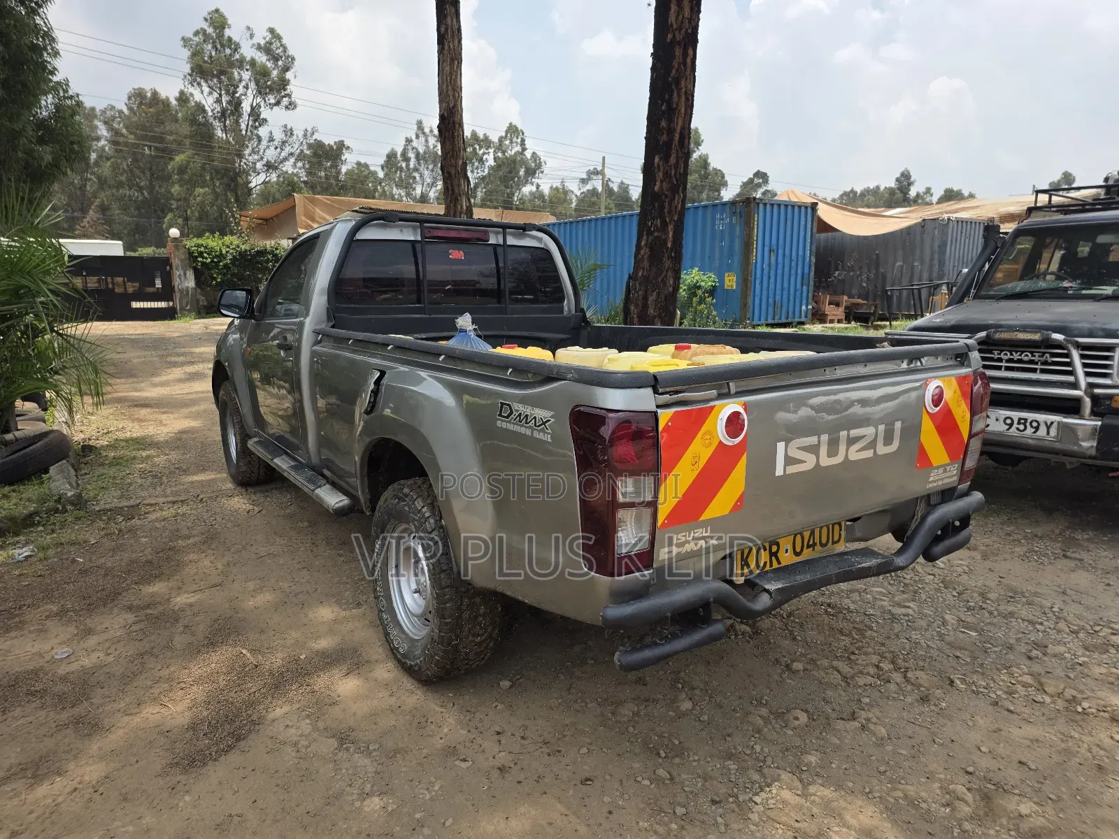 Isuzu D-MAX 2018 Gray