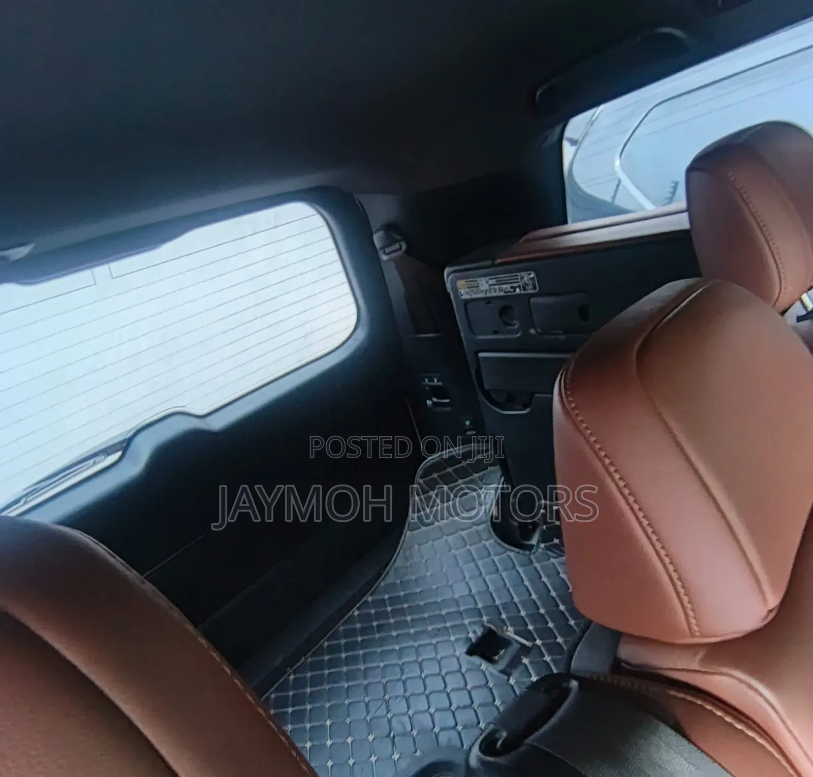 Toyota Land Cruiser 2017 White