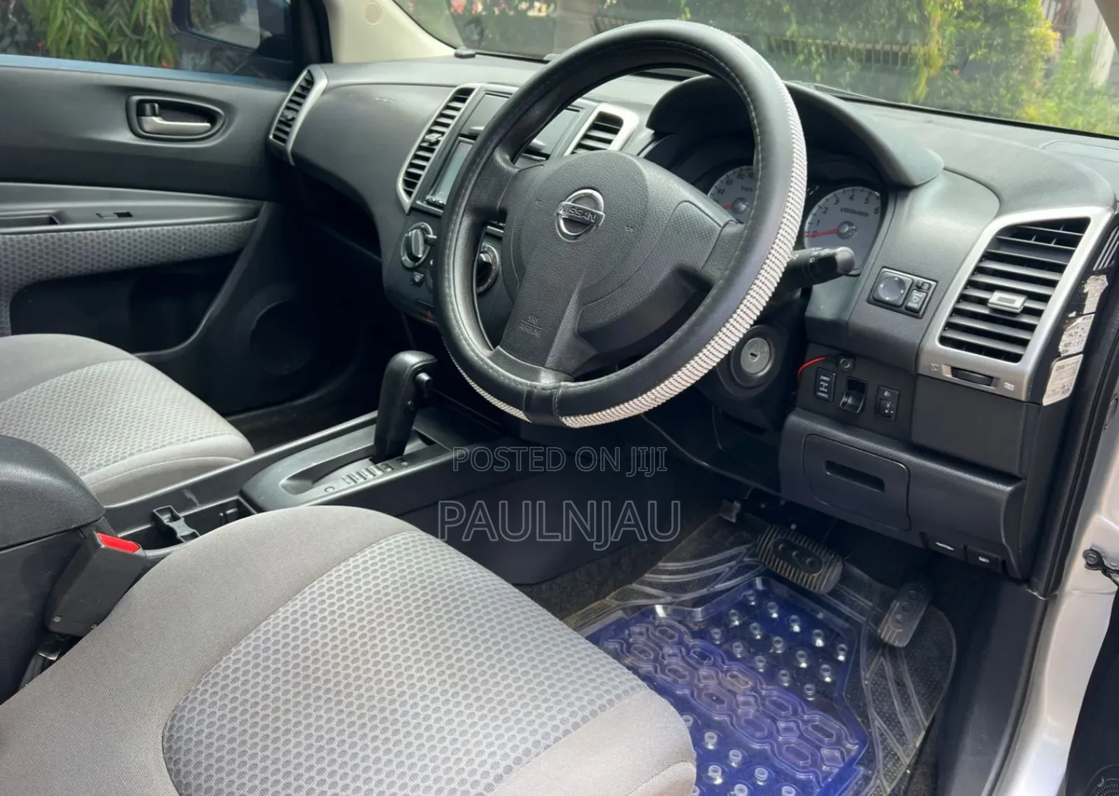 Nissan Wingroad 2014 Silver