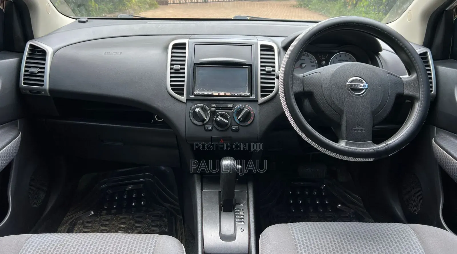 Nissan Wingroad 2014 Silver