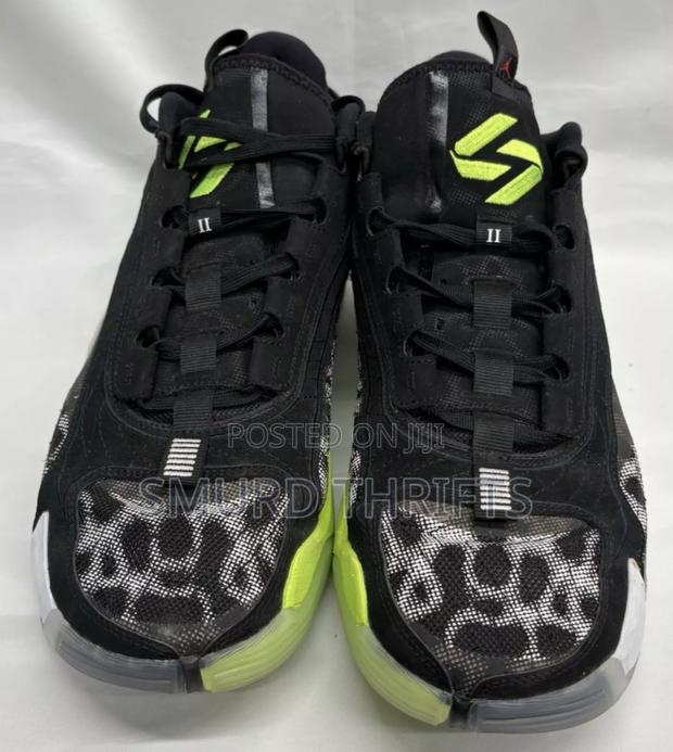 Jordan Luka 2 Black Volt - main view