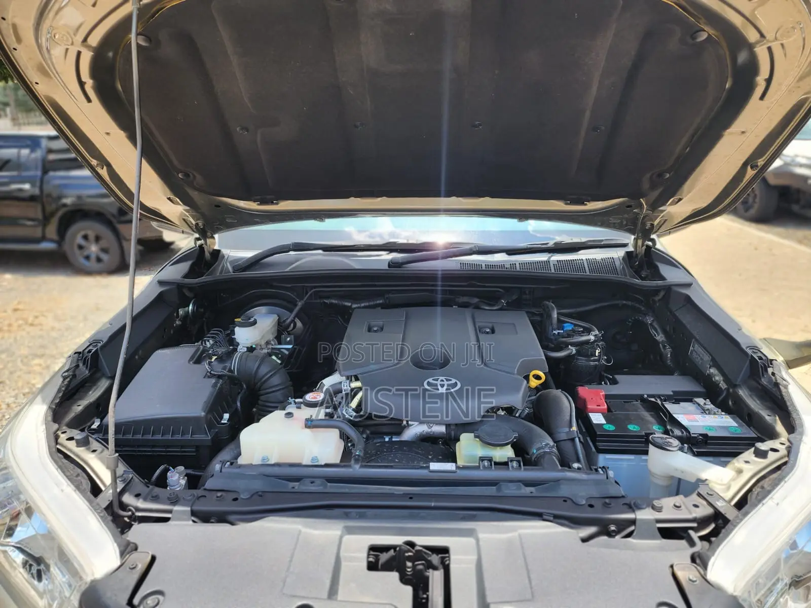 Toyota Hilux 2020 Brown