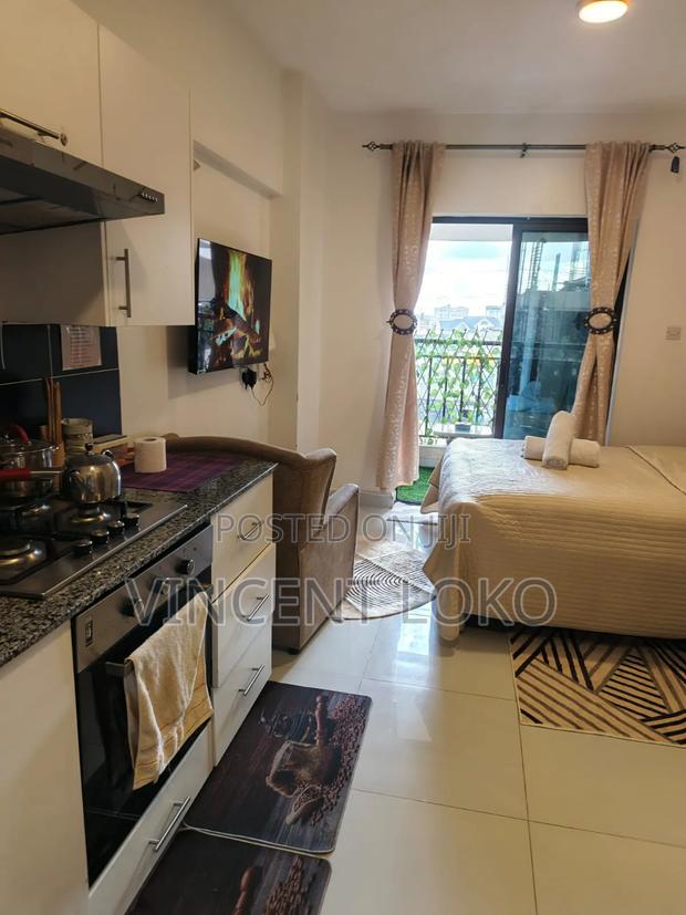 Cozy Studio - thumbnail 2