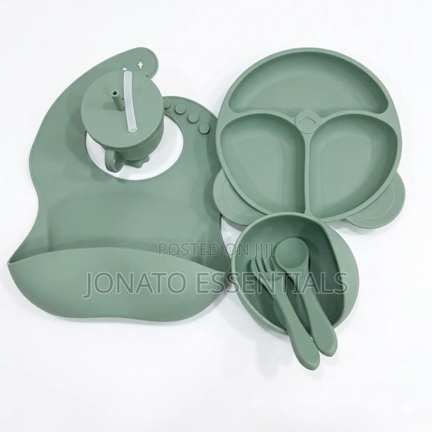 Silicone Baby Feeding Set With Suction Plate Bib - thumbnail 4