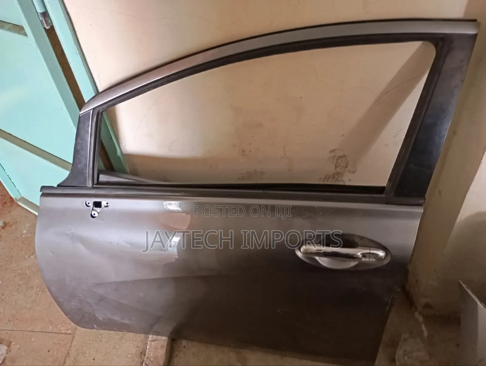 Nissan Note E12 Front Door