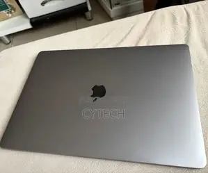 Laptop Apple MacBook Pro 32GB Intel Core i7 SSD 1T