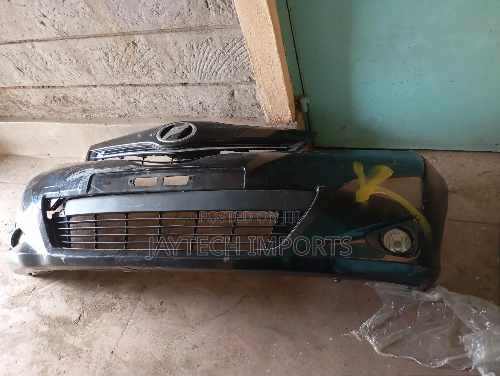 Vitz Juwella 2013 Frontbumper