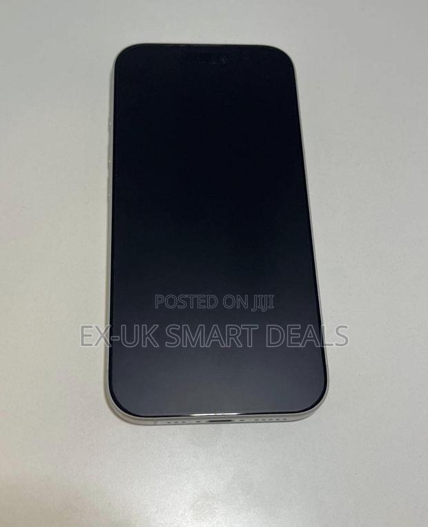 Apple iPhone 16 128 GB White