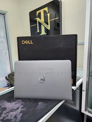 New Laptop Dell Pro 14 8GB Intel Core Ultra 7 SSD 512GB