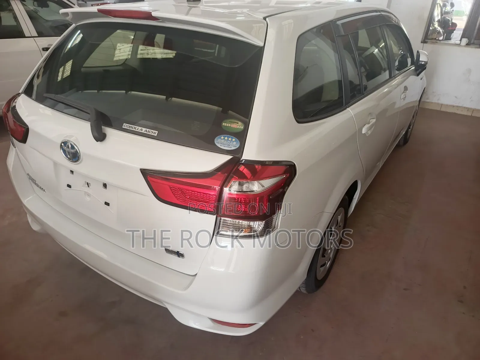 Toyota Corolla Fielder 2019 White