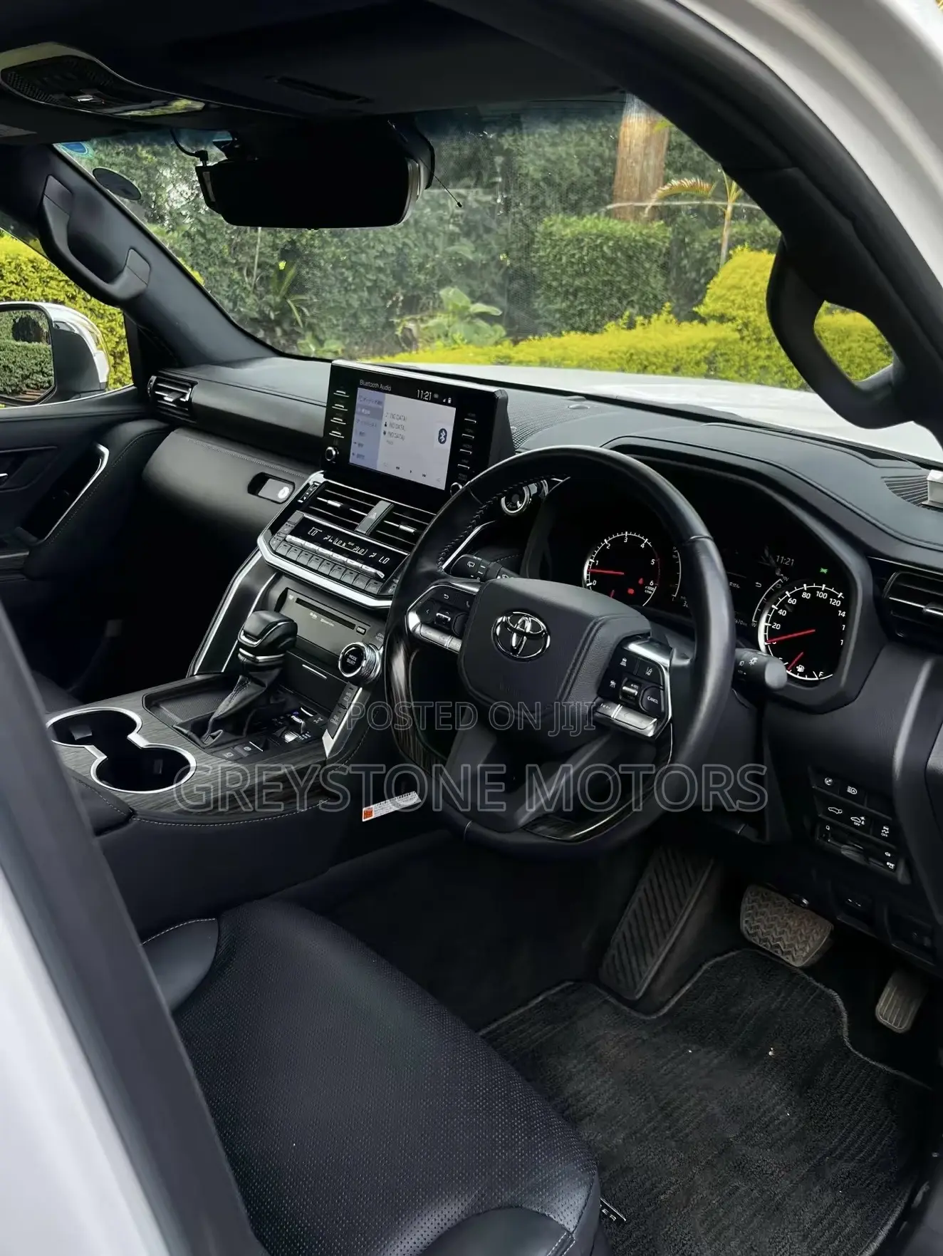 Toyota Land Cruiser 3.3 Diesel 4WD 2022 White