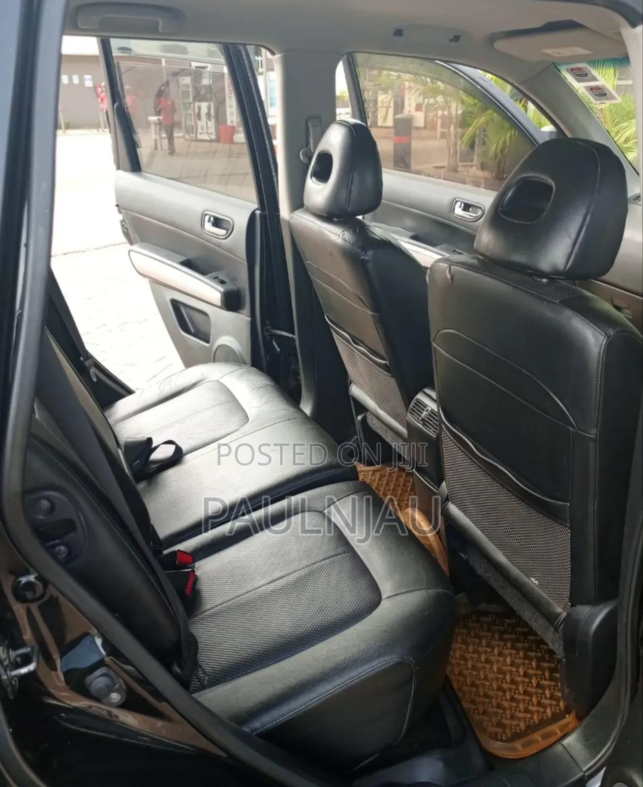 Nissan X-Trail 2010 Black
