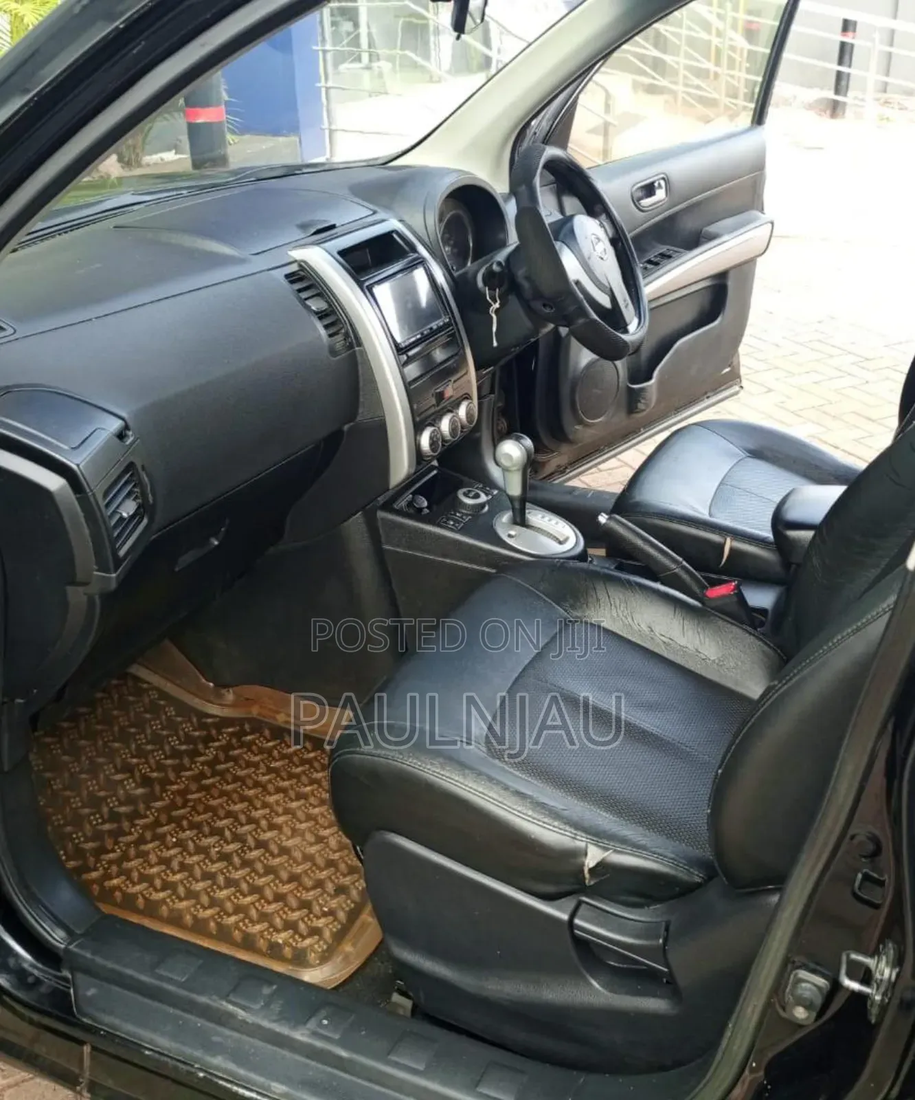 Nissan X-Trail 2010 Black