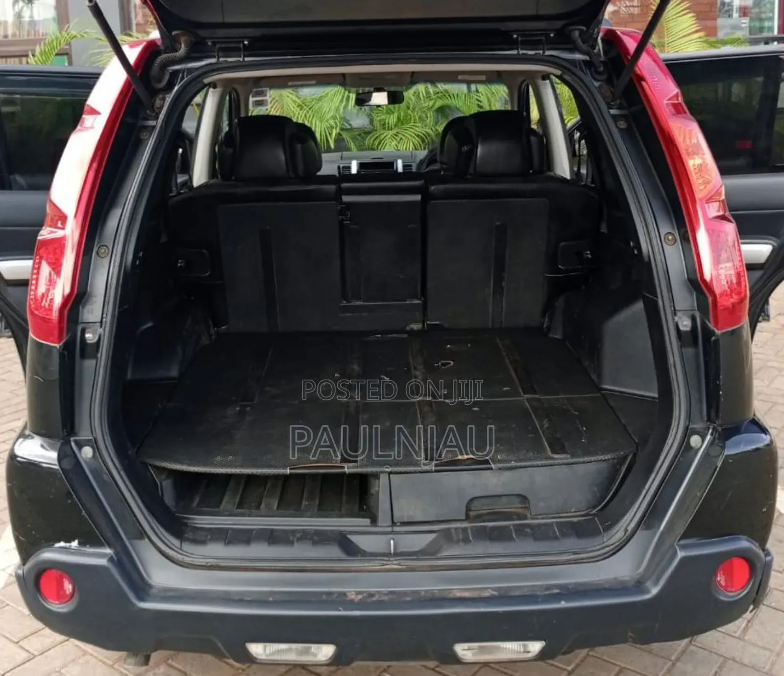 Nissan X-Trail 2010 Black