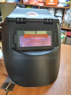 Auto-darkening Welding Helmet