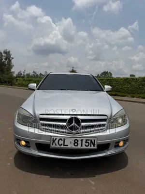 Mercedes-Benz C200 2011 Silver