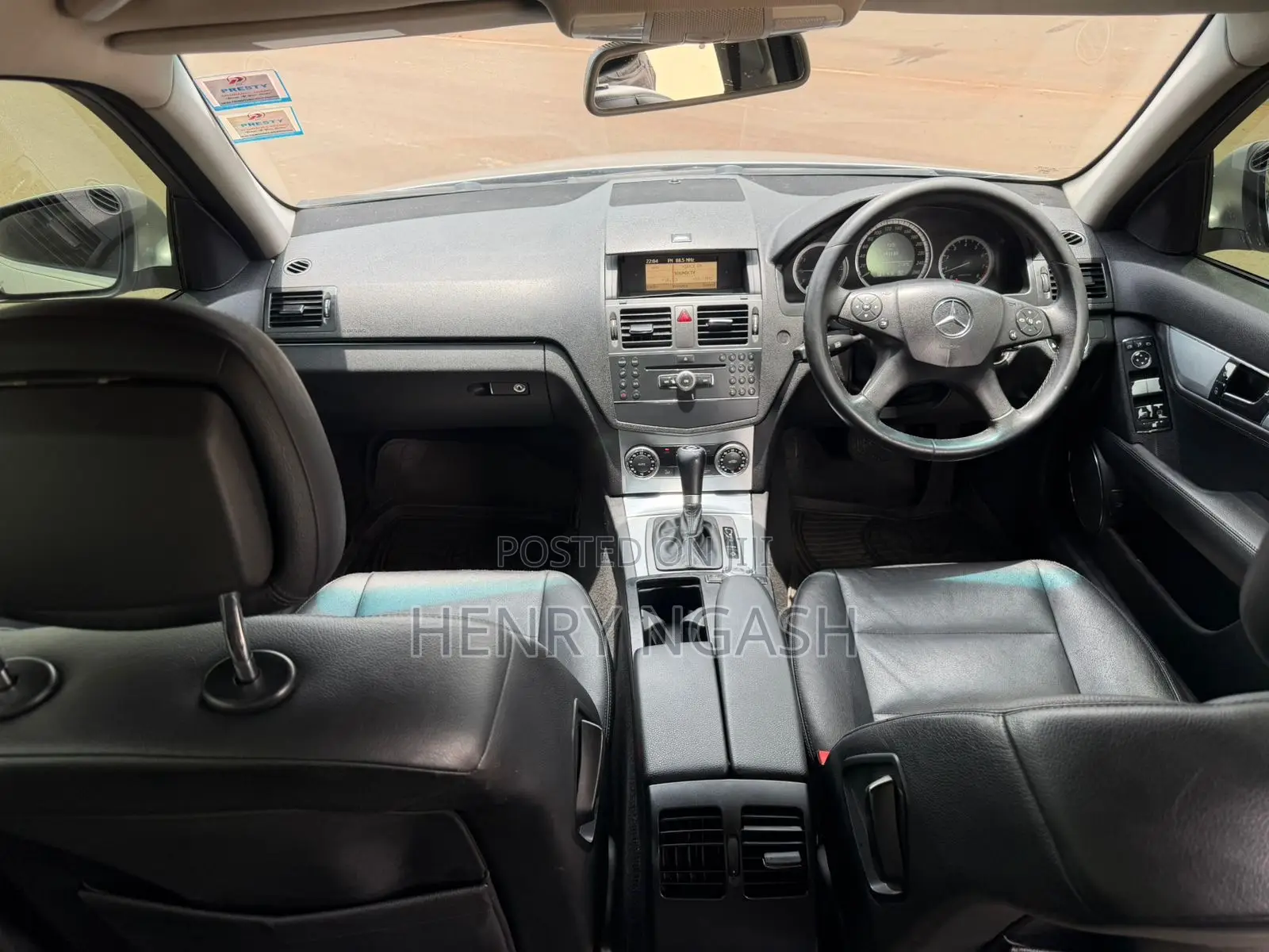 Mercedes-Benz C200 2011 Silver
