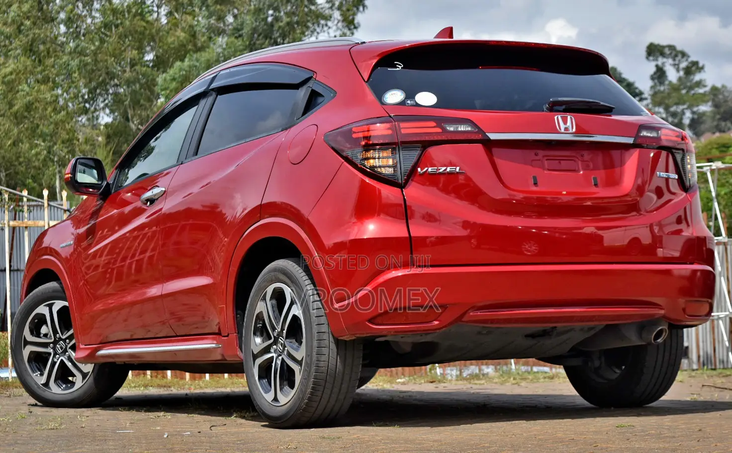 Honda Vezel 2019 Red