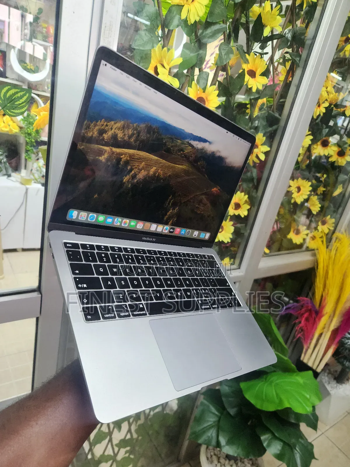 Laptop Apple MacBook Air 2019 8GB Intel Core i5 SSD 128GB