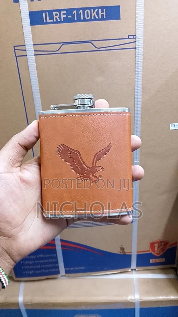 Premium Custom Hip Flask - main view