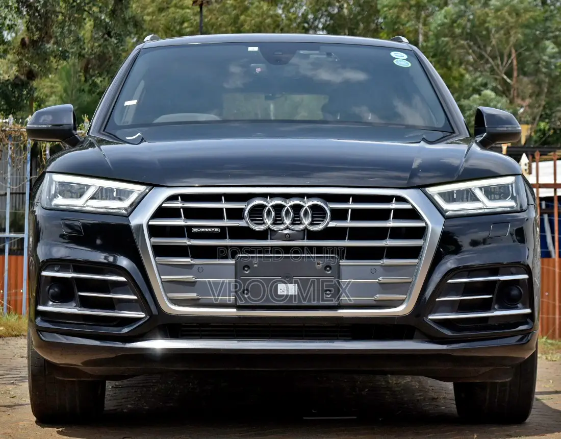 Audi Q5 2018 Black