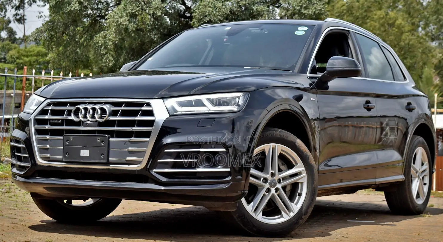 Audi Q5 2018 Black
