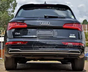 Audi Q5 2018 Black