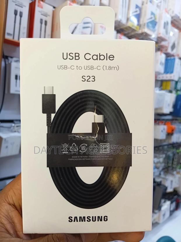This Is a Samsung Usb-C to Usb-C Cable (1.8m). - main view