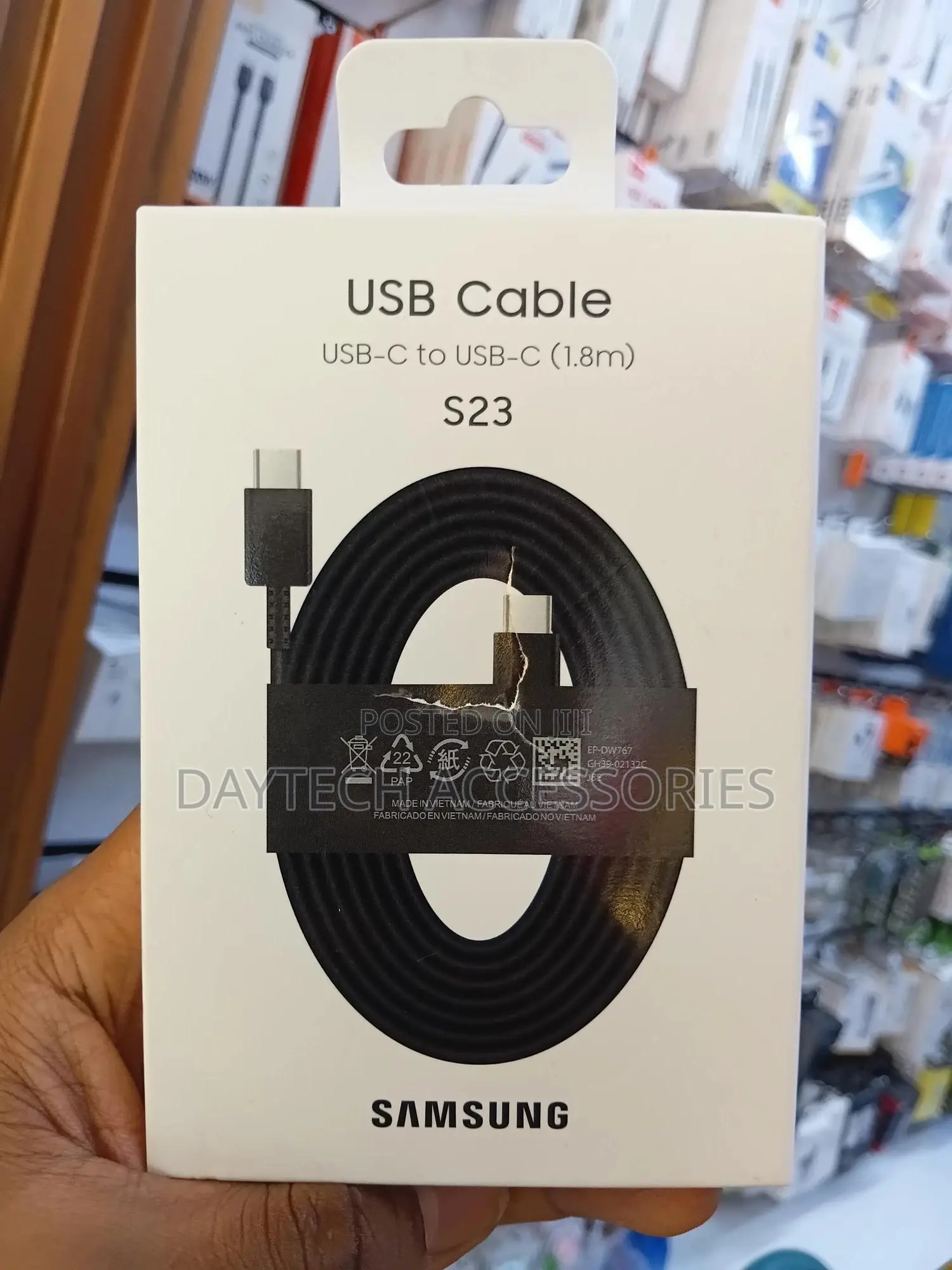 This Is a Samsung Usb-C to Usb-C Cable (1.8m).