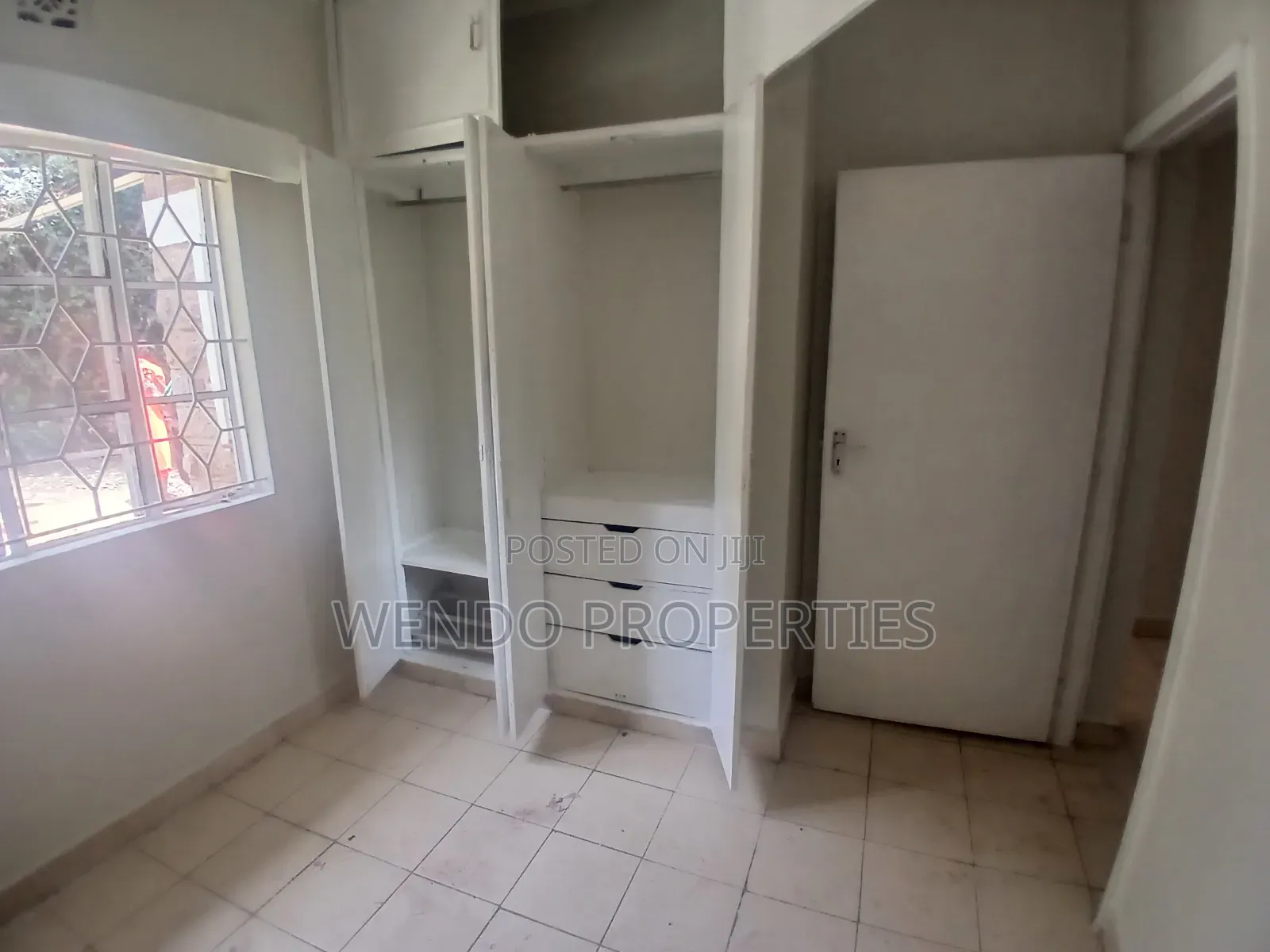 3bdrm Bungalow in Karen C for rent