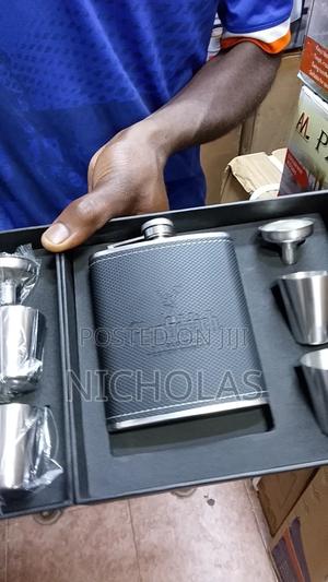 Premium Hip Flasks - thumbnail 2
