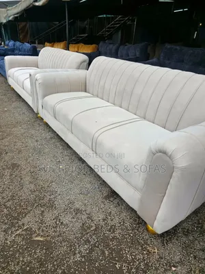Elegant Cream Sofa Set [3 Seater + 2 Seater)