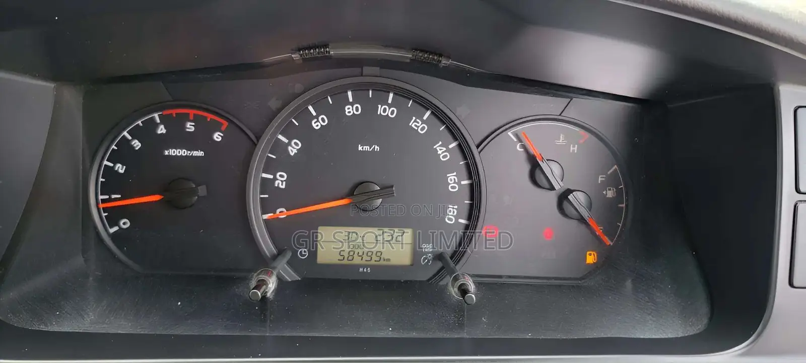 Toyota Grand HiAce 2019 Silver