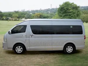 Toyota Grand HiAce 2019 Silver