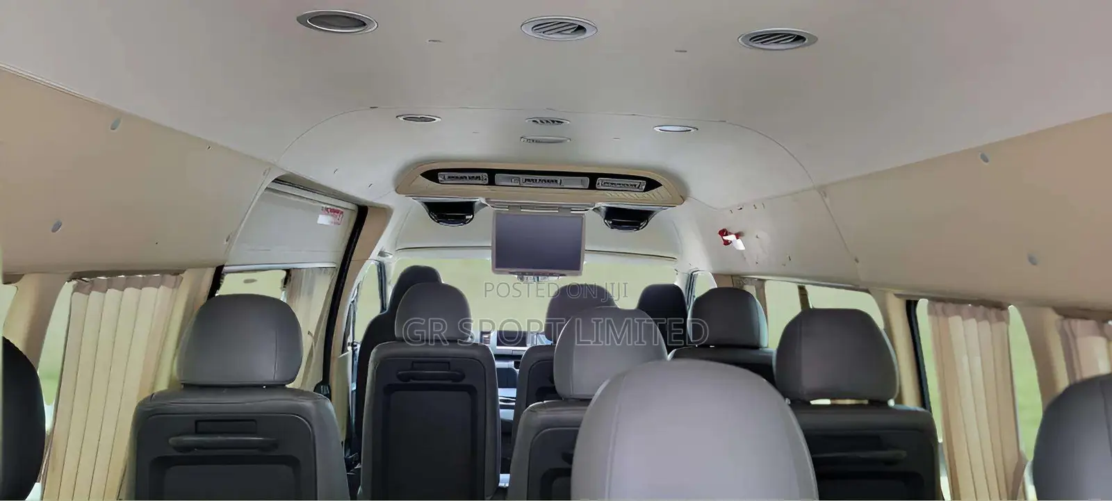 Toyota Grand HiAce 2019 Silver