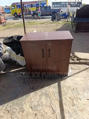 Lockable Office Storing Credenza