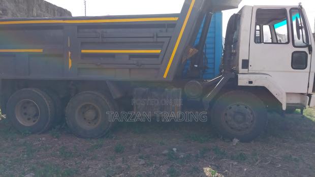 Intact Leyland Ashok 2518 - thumbnail 3