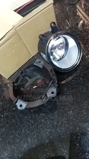Toyota Rav4 2008 Fog Lights – High-Performance Replacement Lamps.