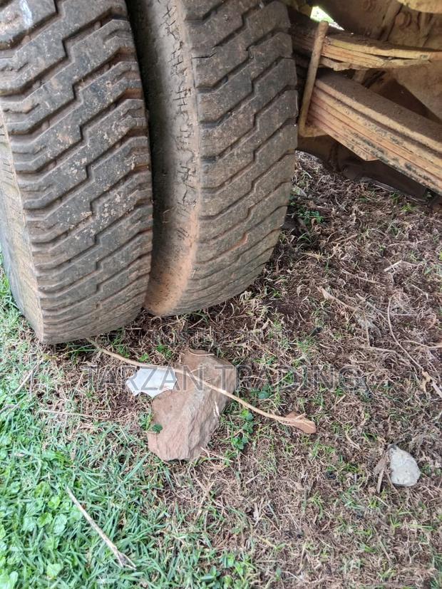 Intact Leyland Ashok 2518 - thumbnail 5