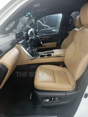 Lexus LX 2019 White
