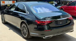 Mercedes-Benz S-Class 2023 Green
