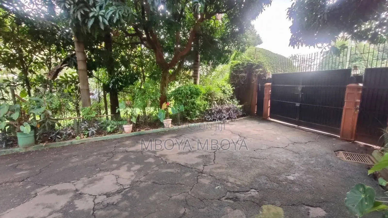 0.8 Commercial Land for Sale in Riverside