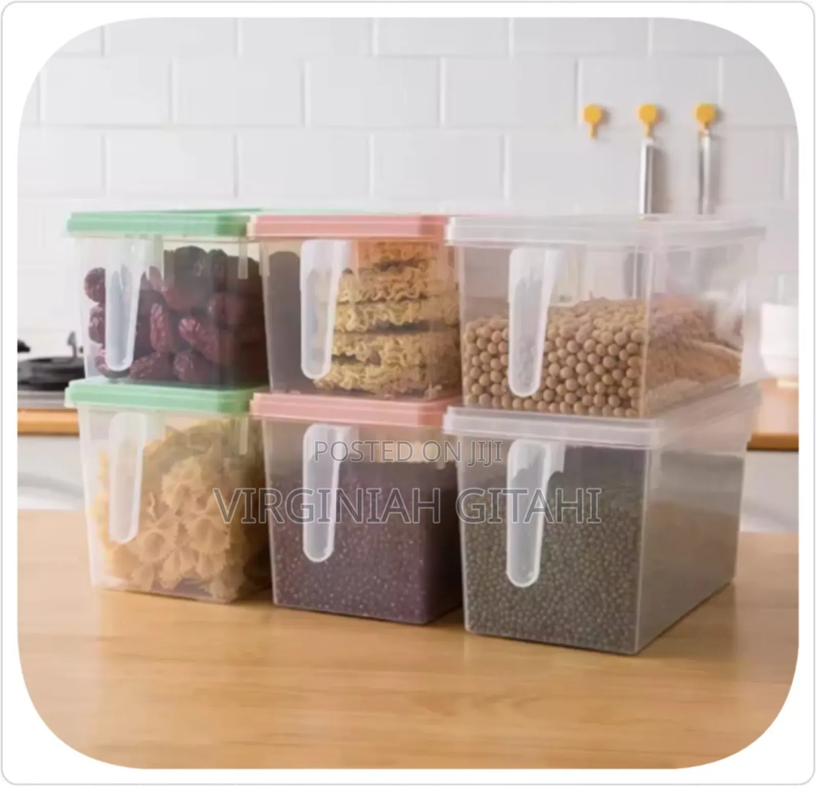 Multipurpose Food Storage Container With Handle