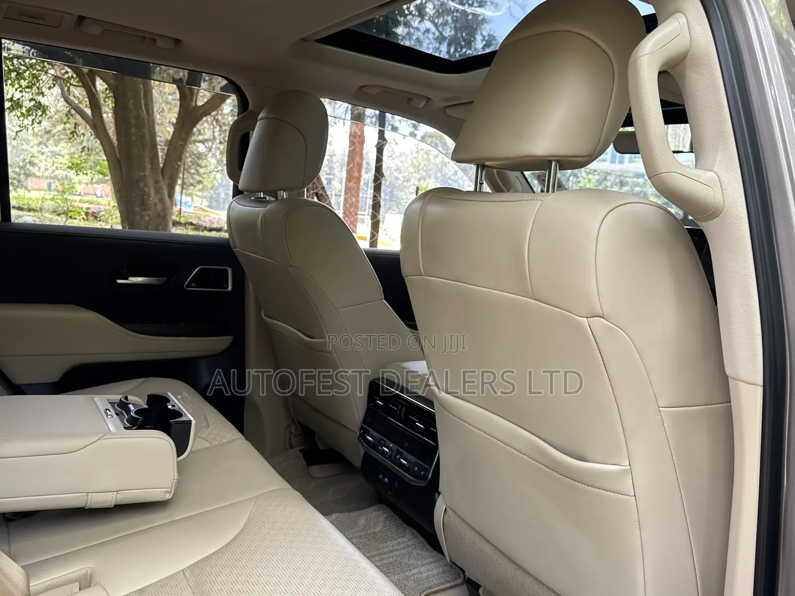 Toyota Land Cruiser 3.3 Diesel 4WD 2021 Gold