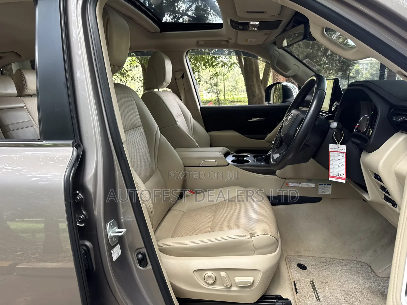 Toyota Land Cruiser 3.3 Diesel 4WD 2021 Gold