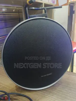 Onyx Studio 9